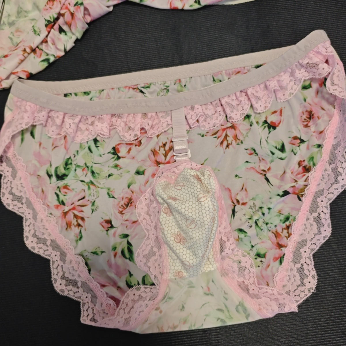 Handmade Floral Sexy Cute Man  - огляд і ціна Elastic Lace Trim